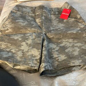 SPANX Camouflage Women's Shorts